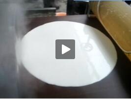 圓形涼皮機(jī)生產(chǎn)現(xiàn)場(chǎng)視頻